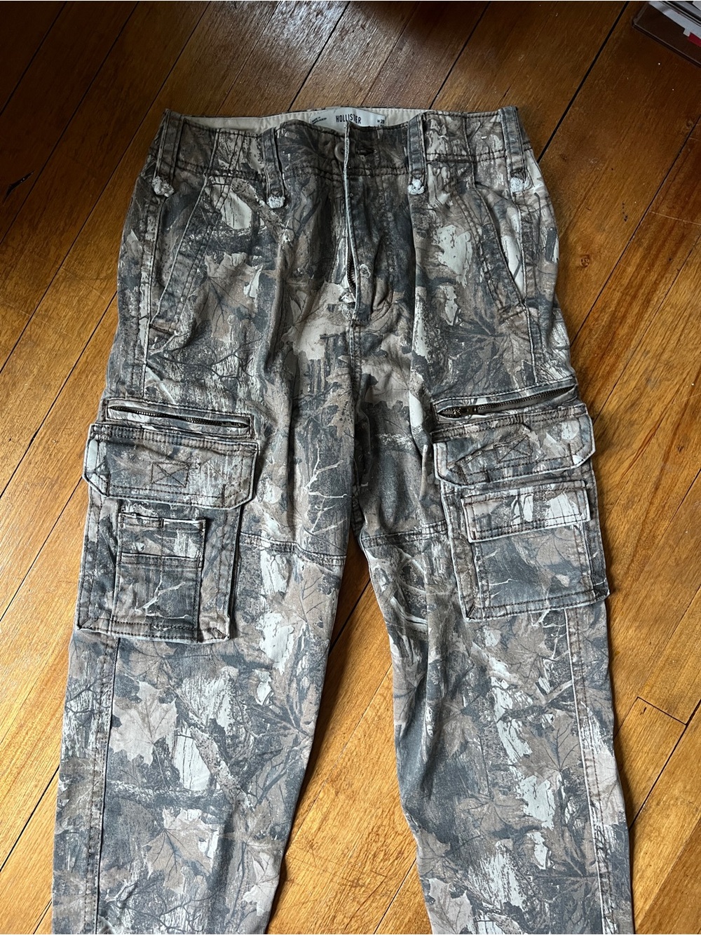 Men's Hollistet Camouflage Cargo Pants - Gray Brown